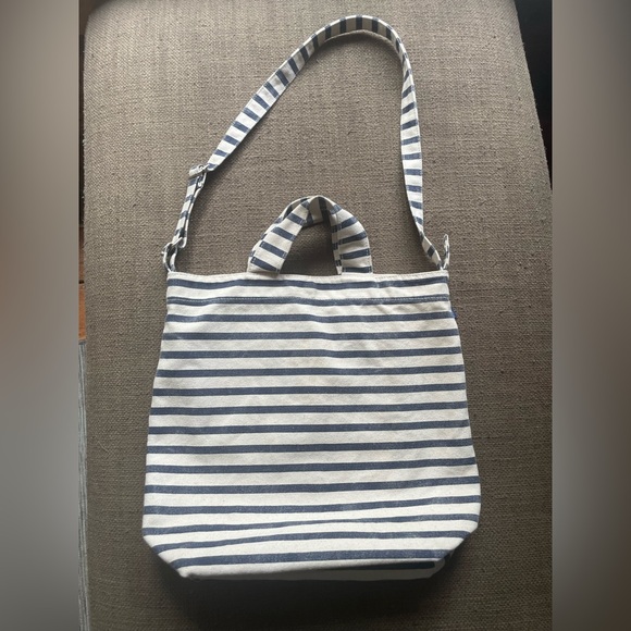 BAGGU Handbags - BAGGU Blue and White Striped Tote